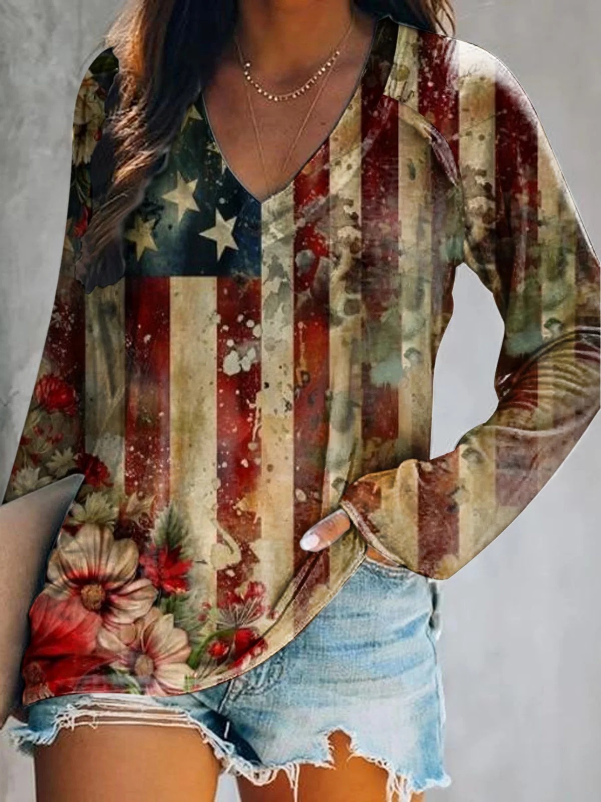 Women's Vintage Flag Floral Art Print V-neck Casual T-Shirt