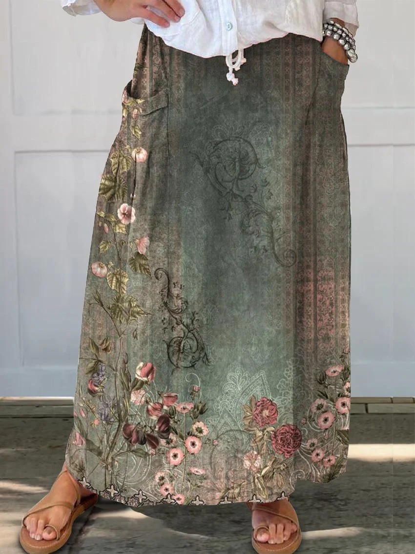 Women's Retro Ethnic Flowers Print V-neck Casual T-Shirt