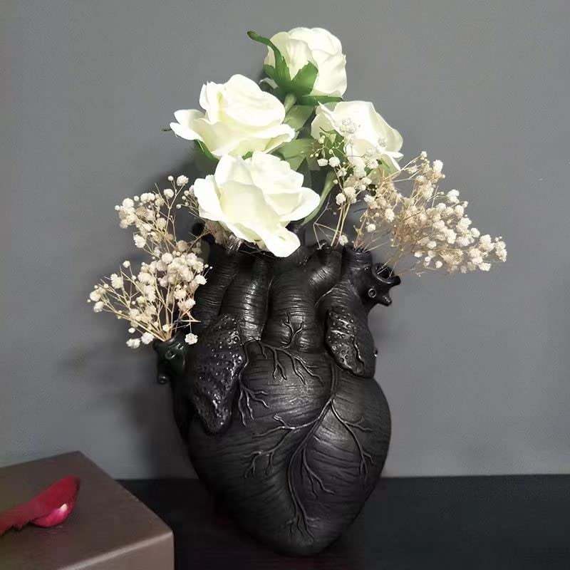 White Heart Irregular Creative Art Vase