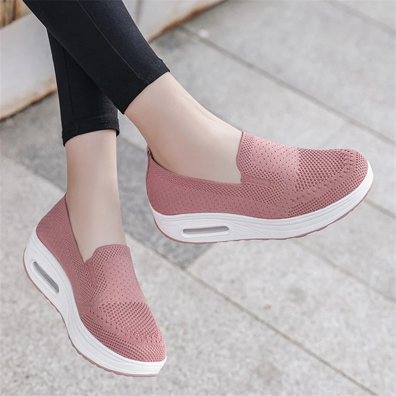Orthopedic shoes for women