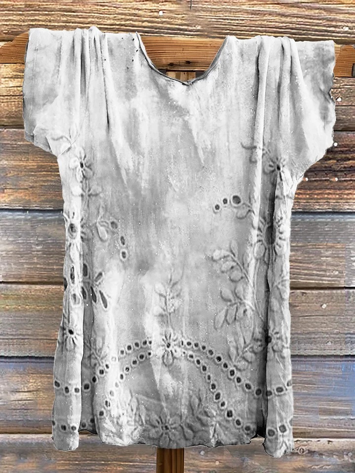 Women's Vintage Floral Texture Patterns Print V-neck Casual T-Shirt