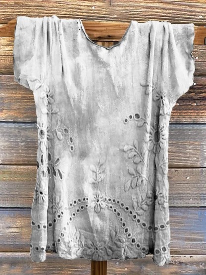 Women's Vintage Floral Texture Patterns Print V-neck Casual T-Shirt