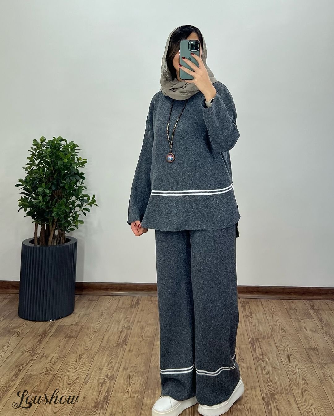 Autumn New Fashion Contrast Color Round Neck Long Sleeve Versatile Knitted Sweater Two-Piece Suit