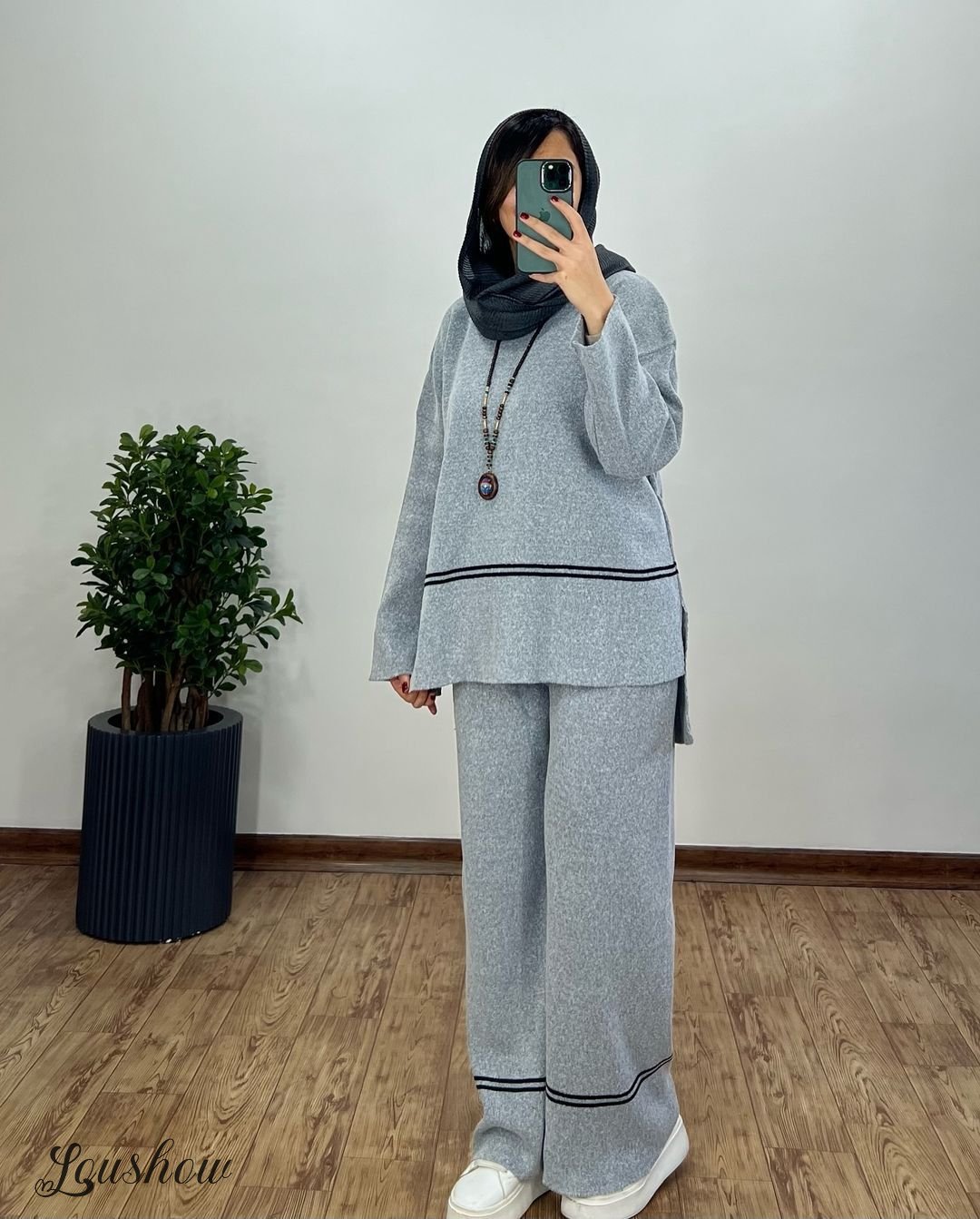 Autumn New Fashion Contrast Color Round Neck Long Sleeve Versatile Knitted Sweater Two-Piece Suit