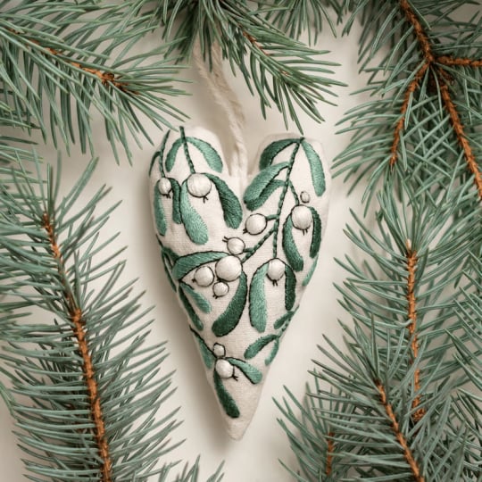 💖DIY Heart Shaped Hand Embroidered Christmas Finished product/DIY material kit -BUY 2 FREE SHIPPING