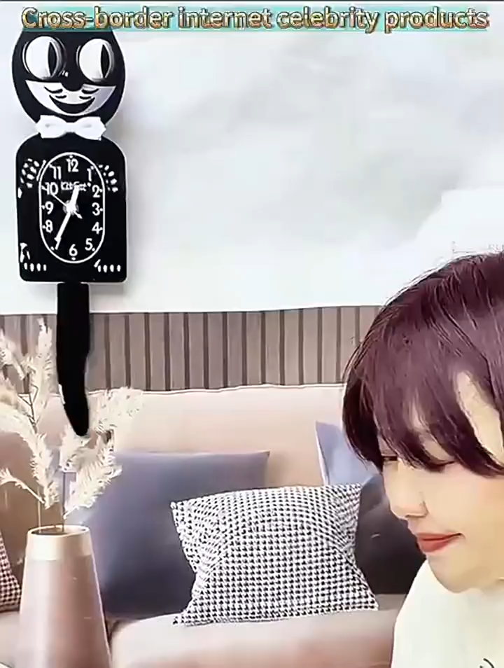 Kitty Cat Wall Clock