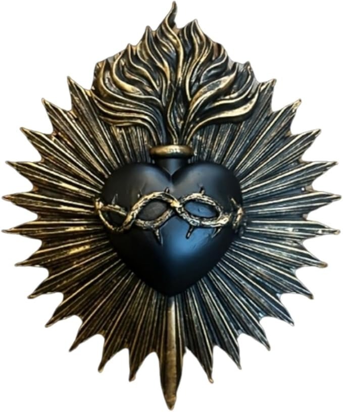 50% OFF-🦇Gothic Heart Wall Decor: Spooky Elegance for Halloween 🖤