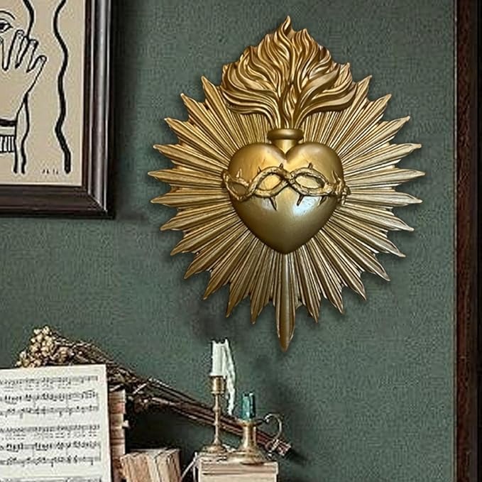 50% OFF-🦇Gothic Heart Wall Decor: Spooky Elegance for Halloween 🖤