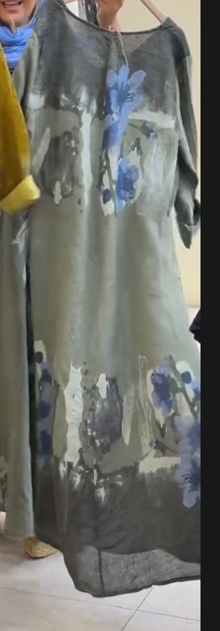 V-neck digital print short-sleeved casual dress