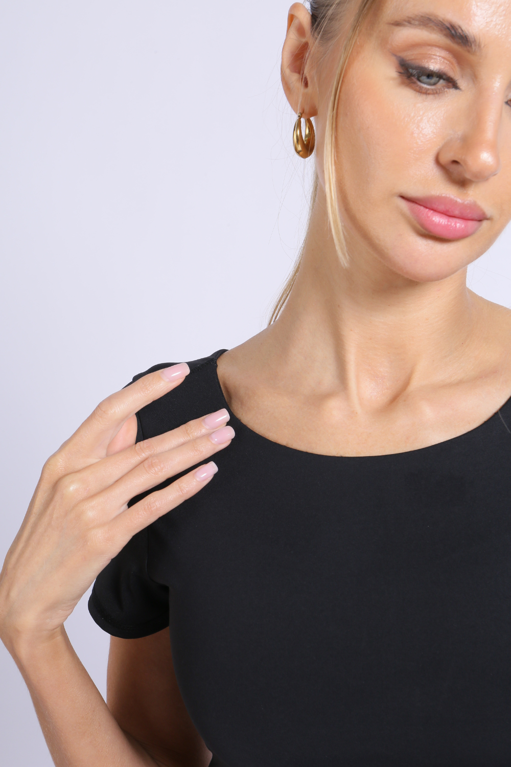 NUCBN® Nude hollow navel-exposing sports short-sleeved quick-drying tight yoga suit