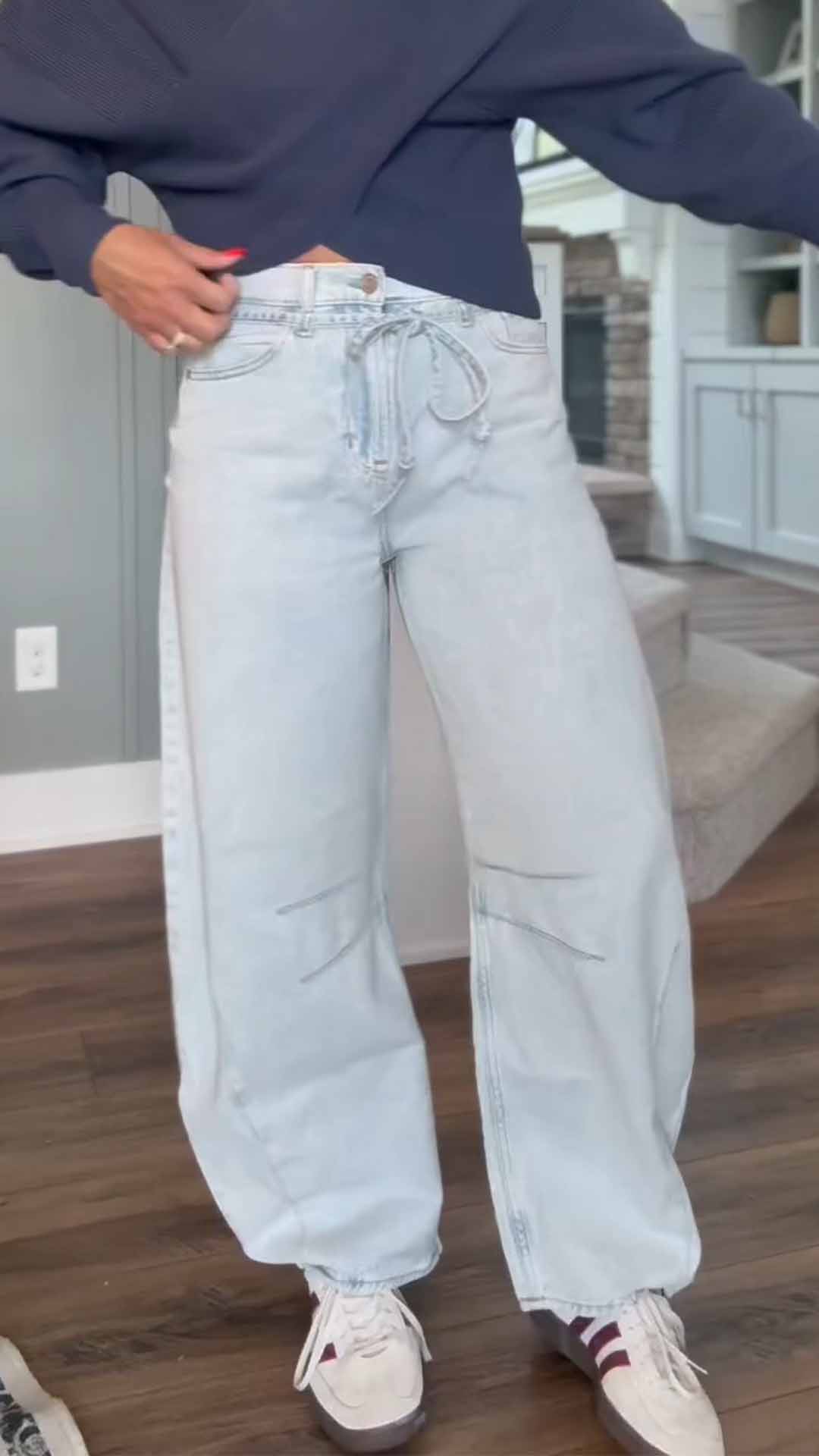 Stunning Crossover Sweater 🍂 Cozy Fall Essential