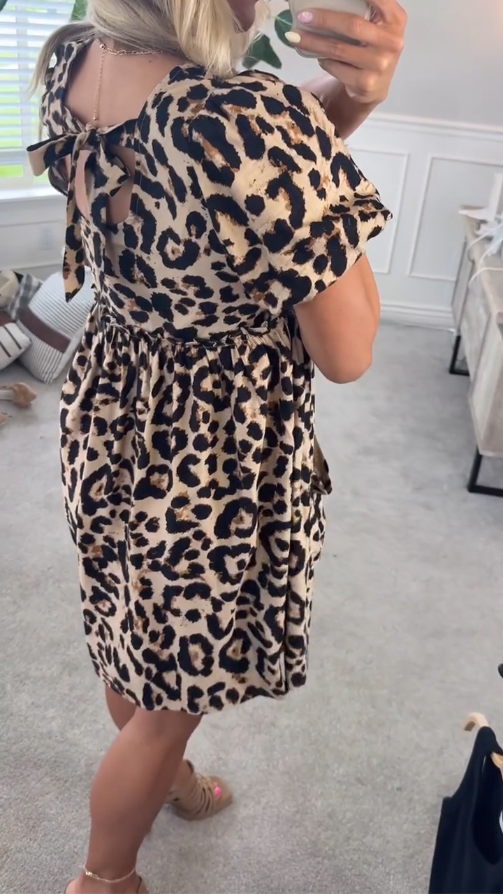 Ladies' Round Neck Printed Leopard Print Casual Dress