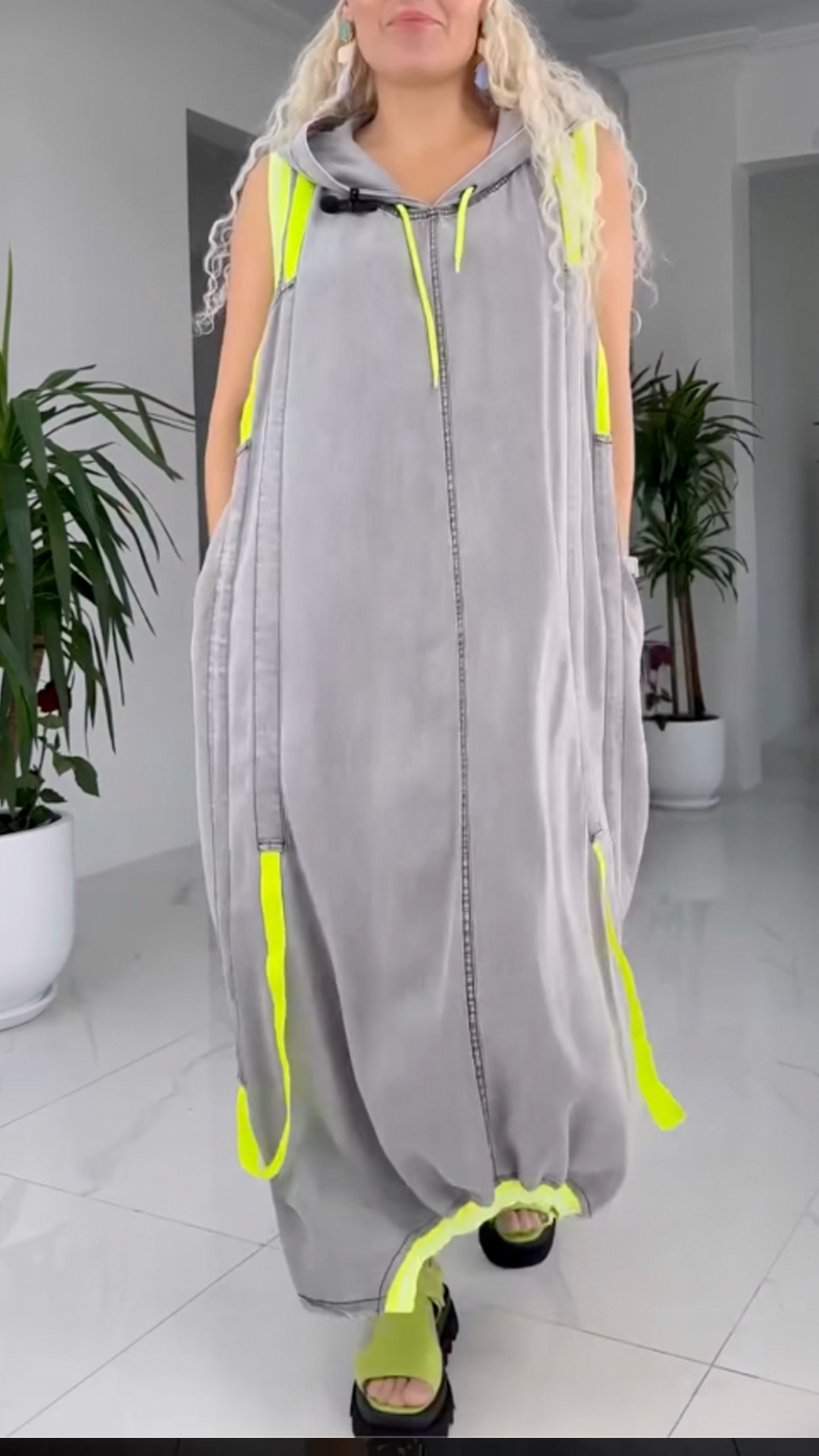 Ladies' Round Neck with Hat Splicing Casual and Loose Fit Dress