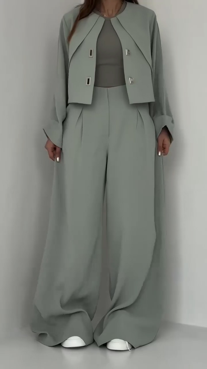 Ladies Round Neck Patchwork Jacket + Pants with A Casual Temperament Suit