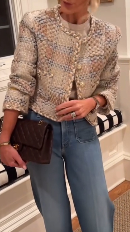 Women Round Neck Buckle Knitted Short Casual Style Coat