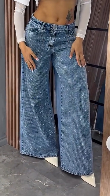 Women Spliced ​​and Hot Diamond Casual Jeans