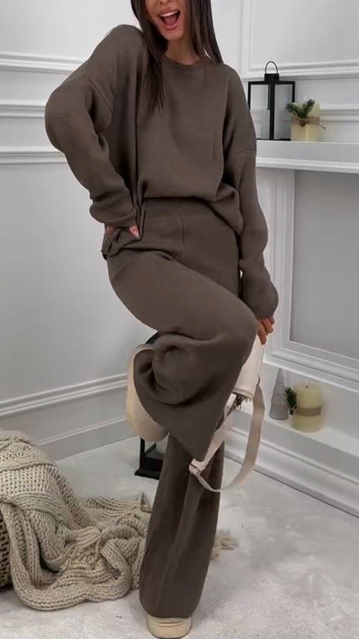 Women Round Neck Solid Color Casual Suit