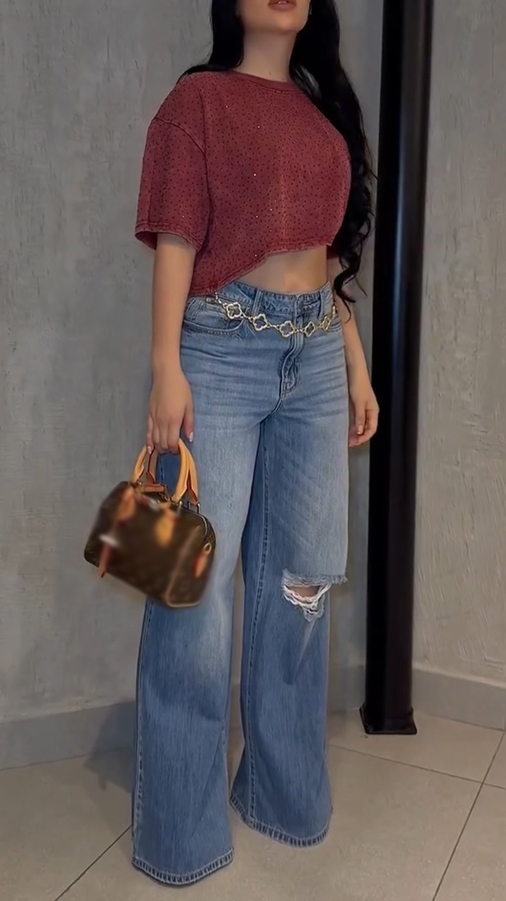 Women Round Neck Rhinestone Top + Jeans Casual Suit