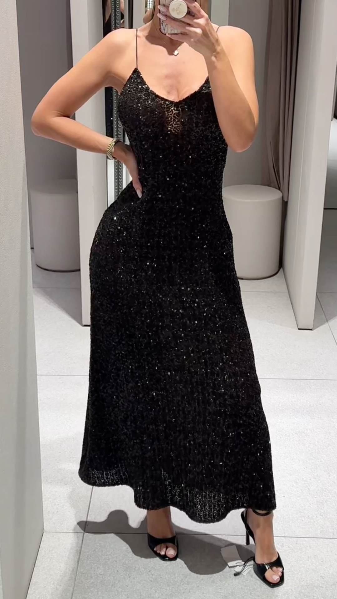 Women's V-neck Sequined Suspender Dress with A Fitted Waist