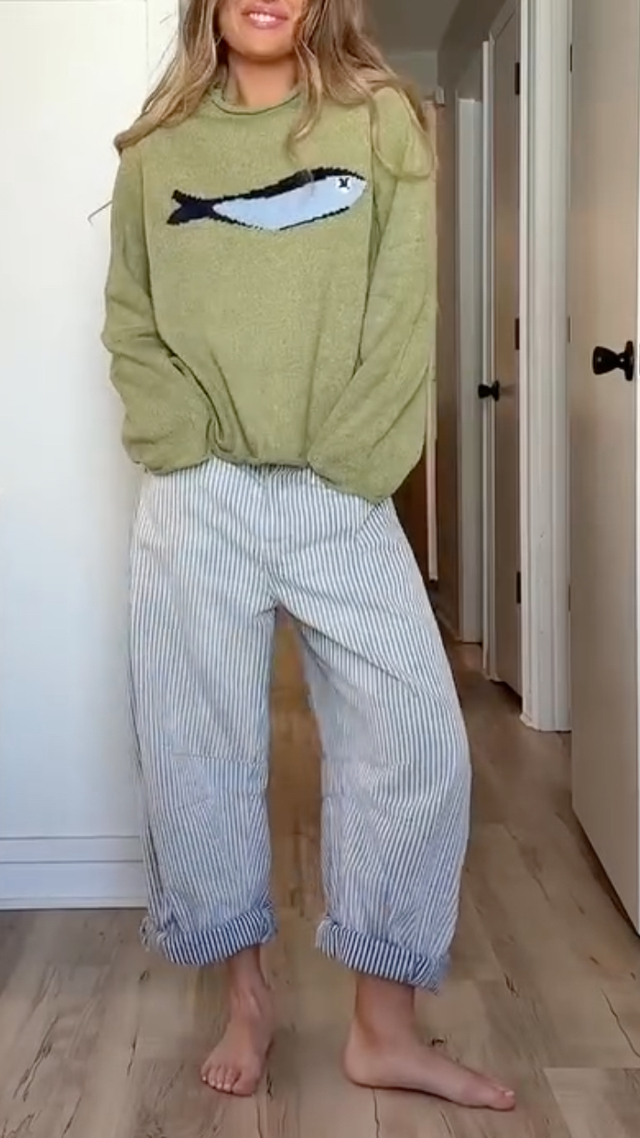 Women's Round Neck Sweater + Striped Trousers Casual Suit