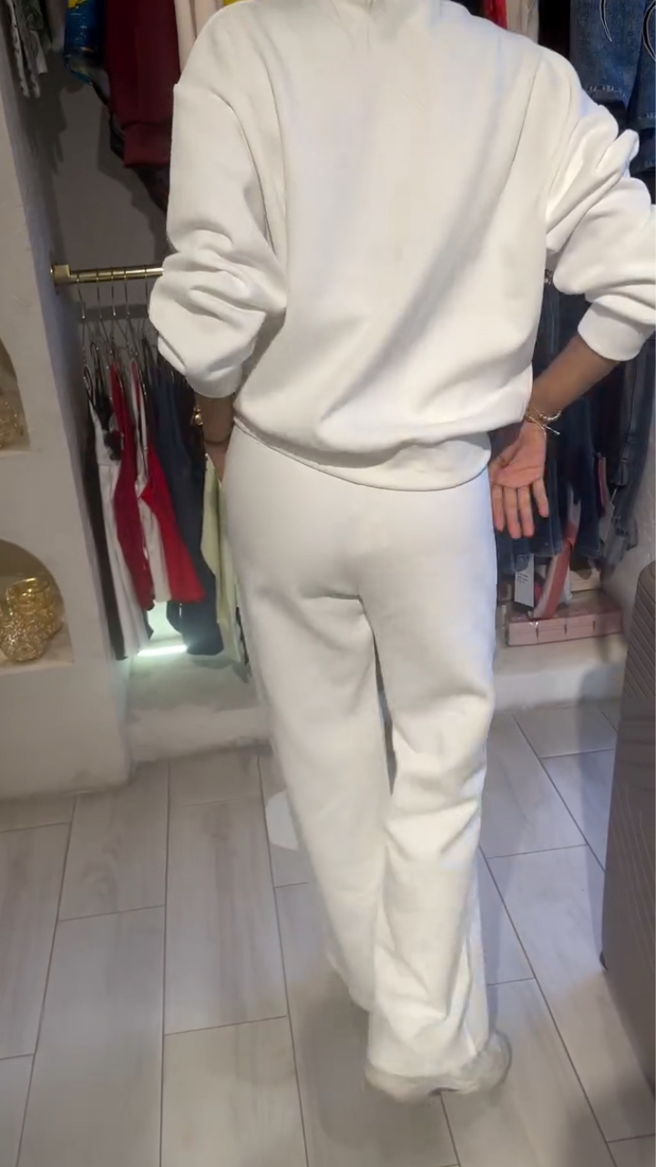 Women's Round Neck Rhinestone Fashion Casual Suit