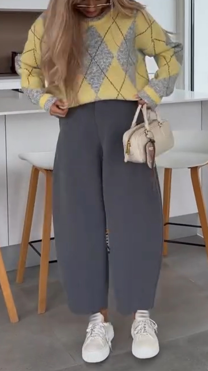 Women Round Neck Plaid Sweater + Pants Casual Suit