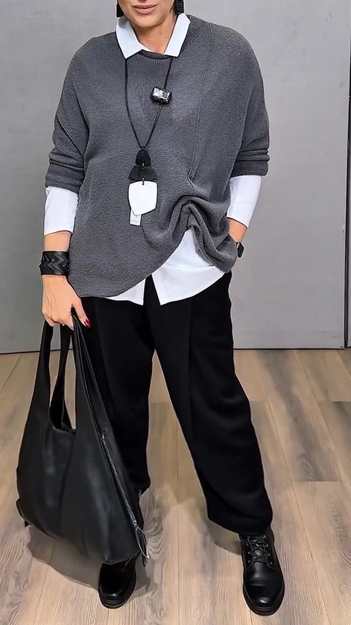 Women Round Neck Gray Top and Pants Casual Suit