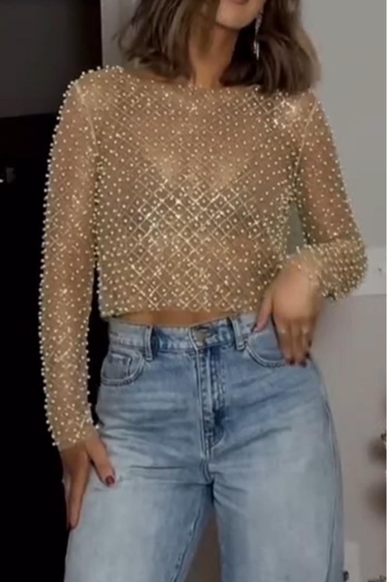 Ladies Round Neck Pearl Casual Top