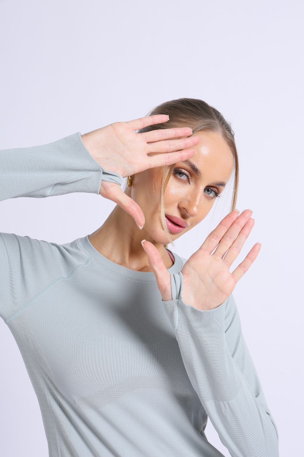 NUCBN® Seamless one-piece long sleeves