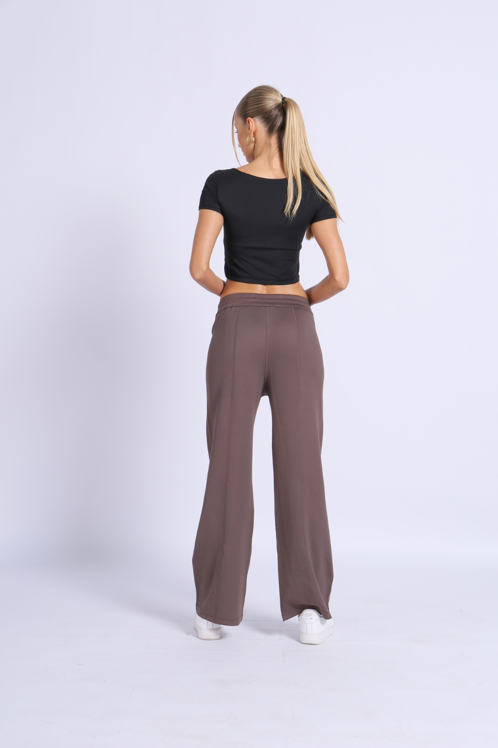 NUCBN® Nude hollow navel-exposing sports short-sleeved quick-drying tight yoga suit