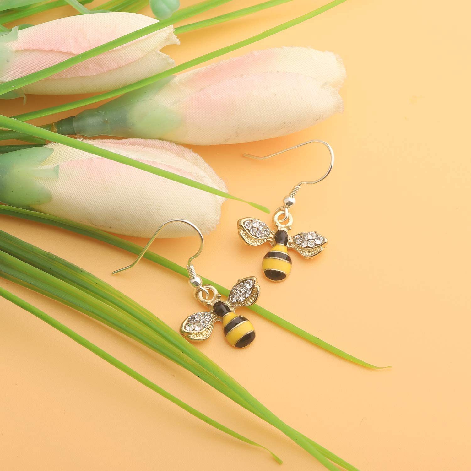 Cute Diamond Inlaid Bee Earrings