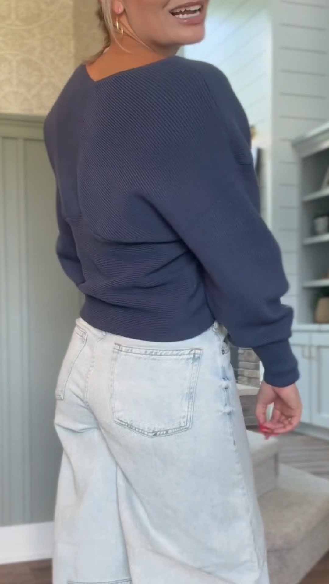 Stunning Crossover Sweater 🍂 Cozy Fall Essential