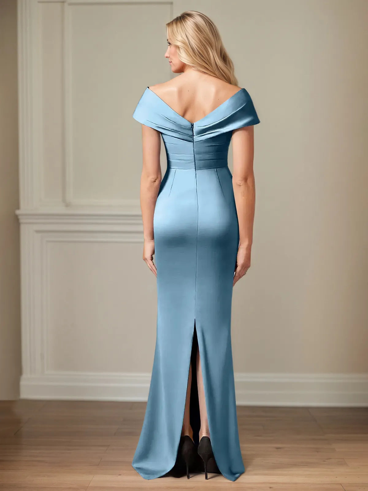 Trumpet/Mermaid V Neck Sleeveless Floor-Length Satin Dress With Pleated