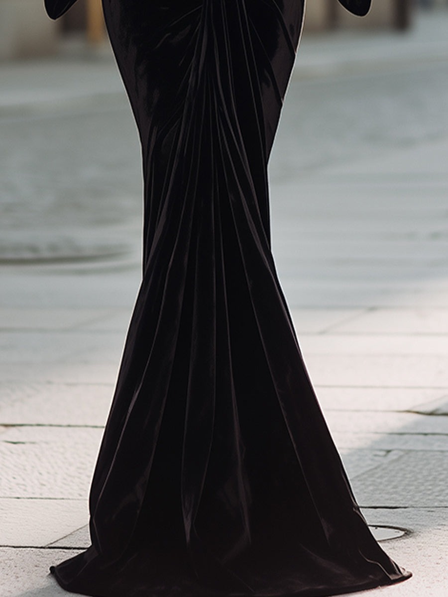 Black Elegant Velvet Evening Gown