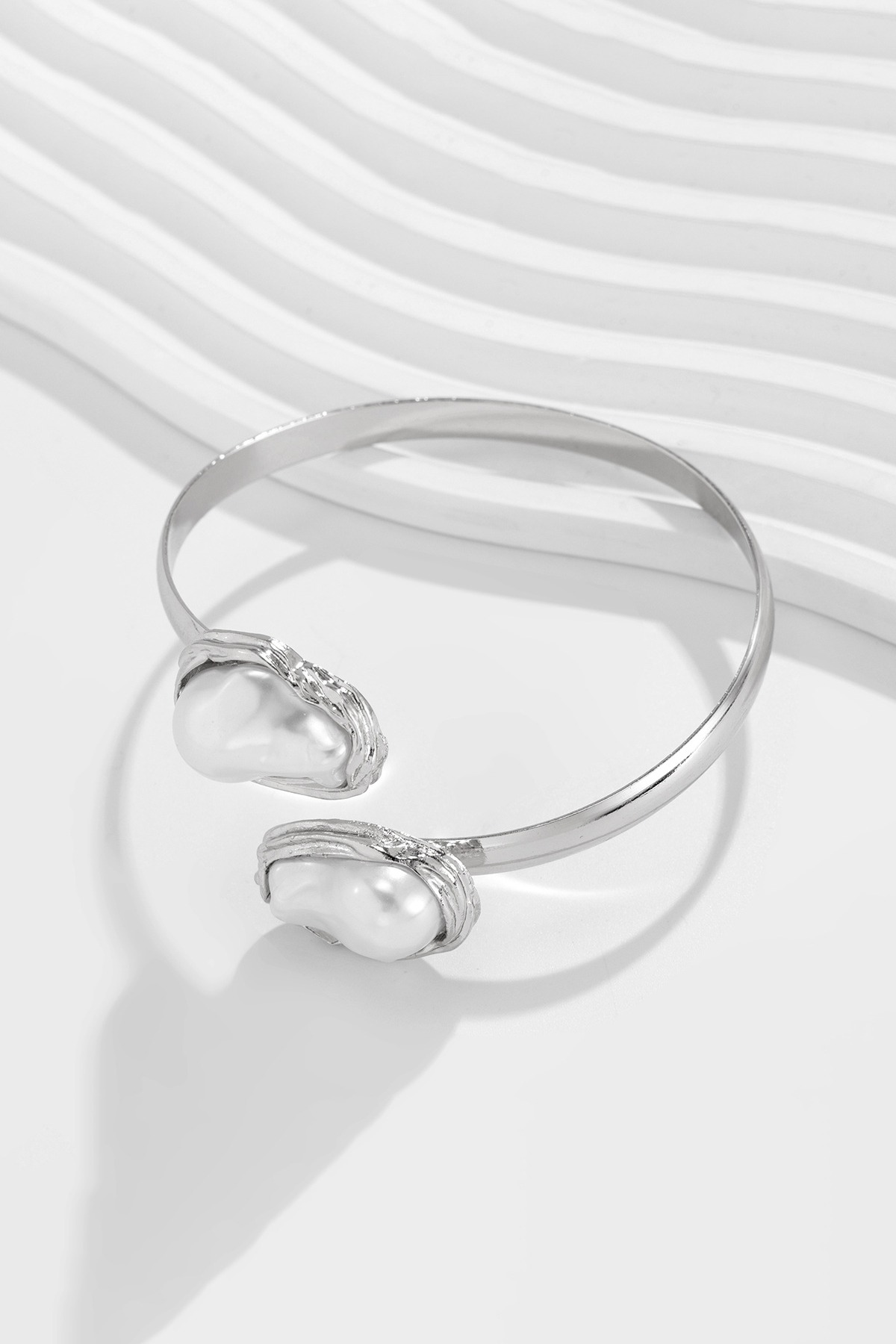 French Baroque Special-Shaped Pearl Vintage Gold Bracelet