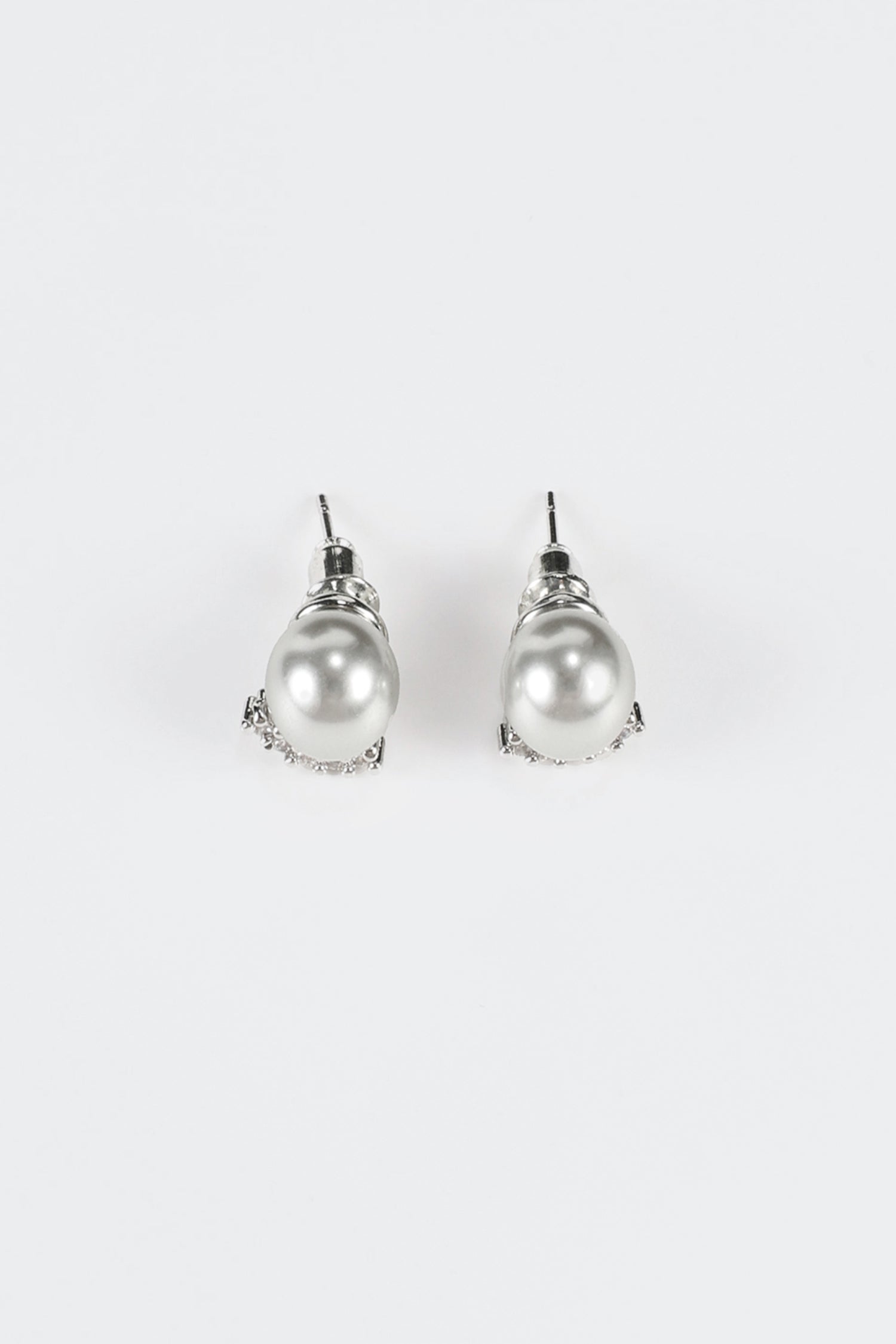 Faux Gray Pearl Stud Earrings
