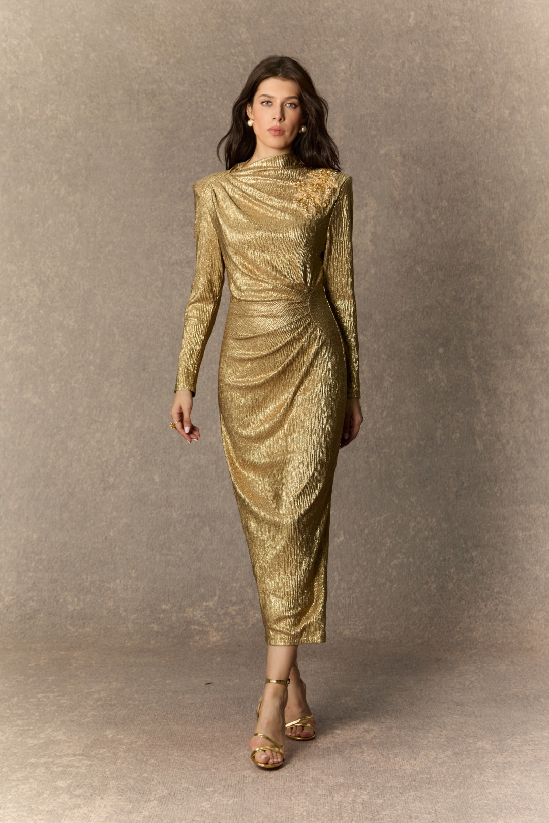 Brilliant Allure Gold Floral Embellished Texture Midi Dress