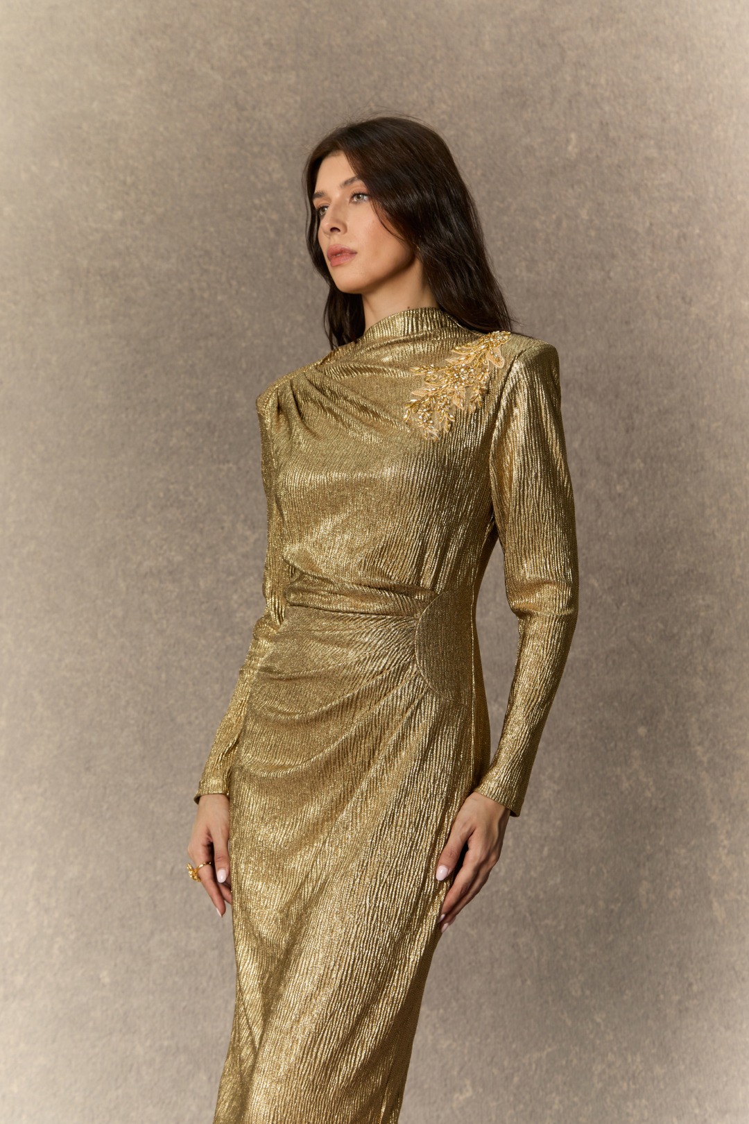 Brilliant Allure Gold Floral Embellished Texture Midi Dress