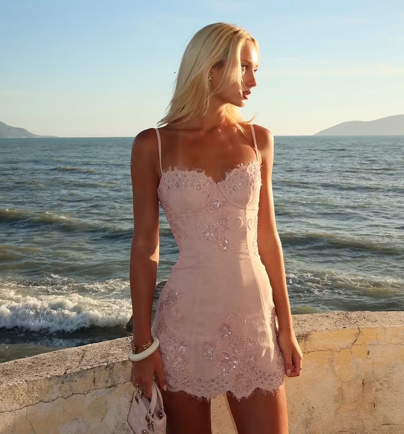 Dusty‑Pink Lace Rhinestone‑Beaded Spaghetti‑Strap Body‑Con Mini Dress