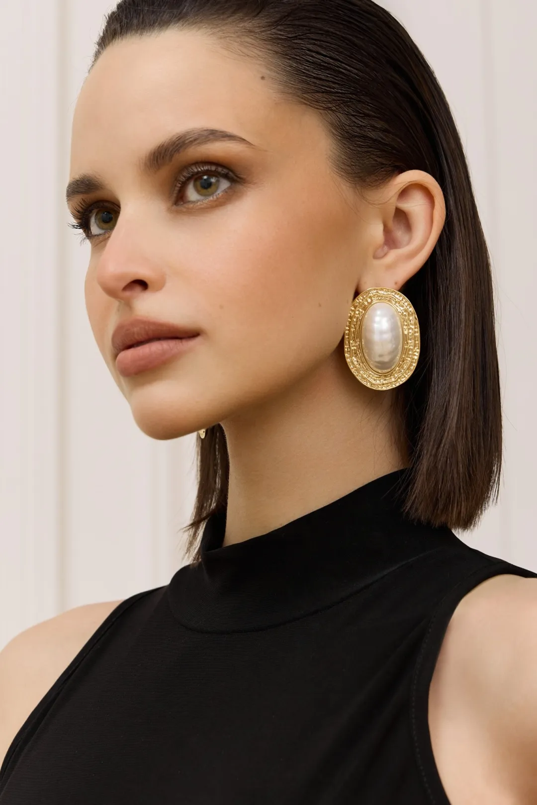 Textured Pearl Stud Earrings