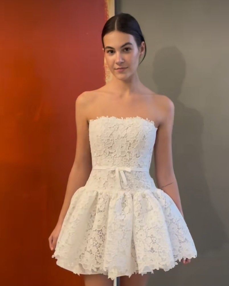 Women White Lace Strapless A-Line Mini Dress with Bow Waist