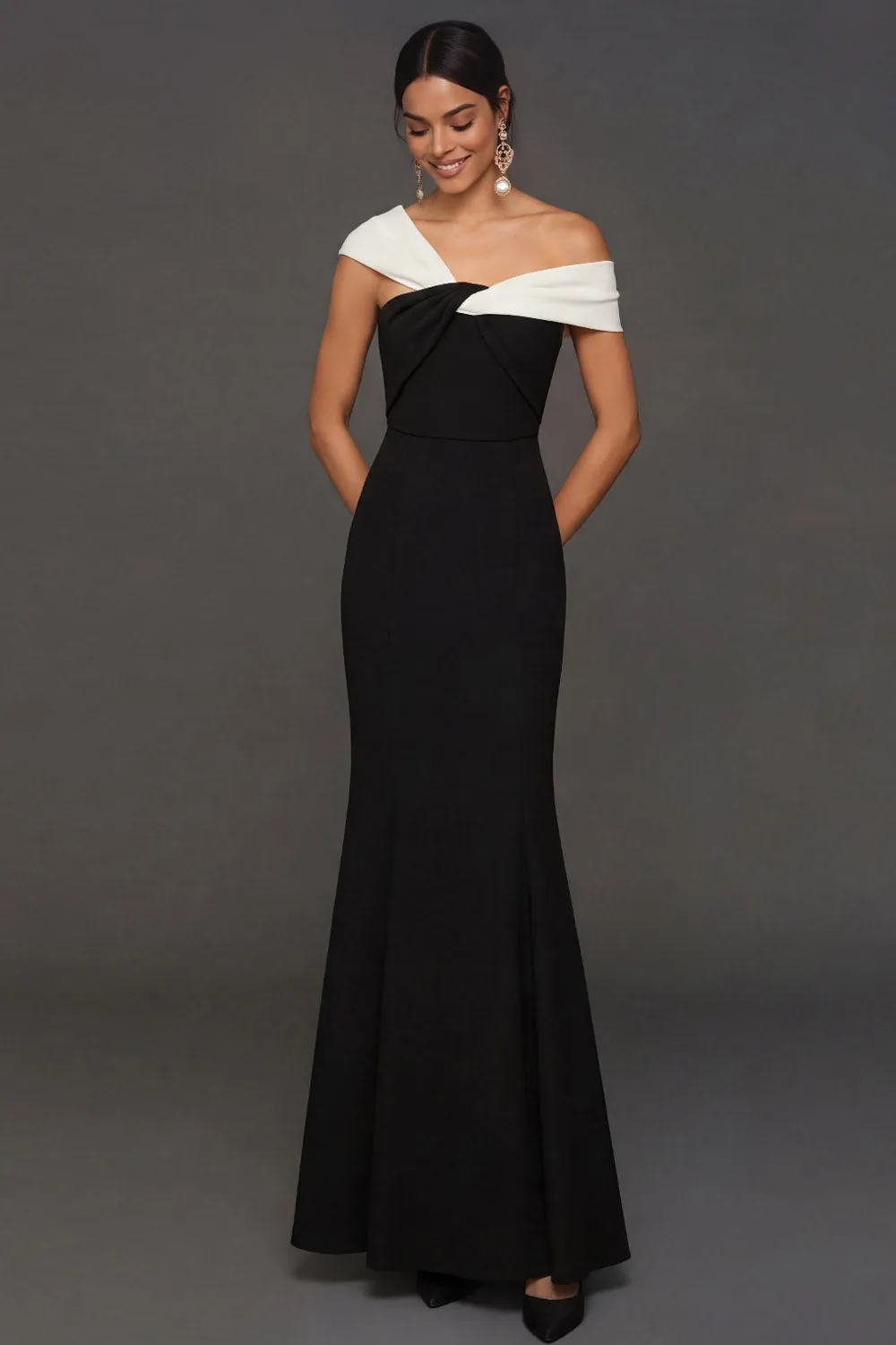 Black Mermaid Off the Shoulder Backless Sleeveless Long Formal Dress