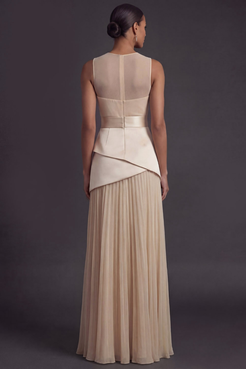Champagne Evening Formal Dress A-Line Round Neck Pleated Maxi Dress