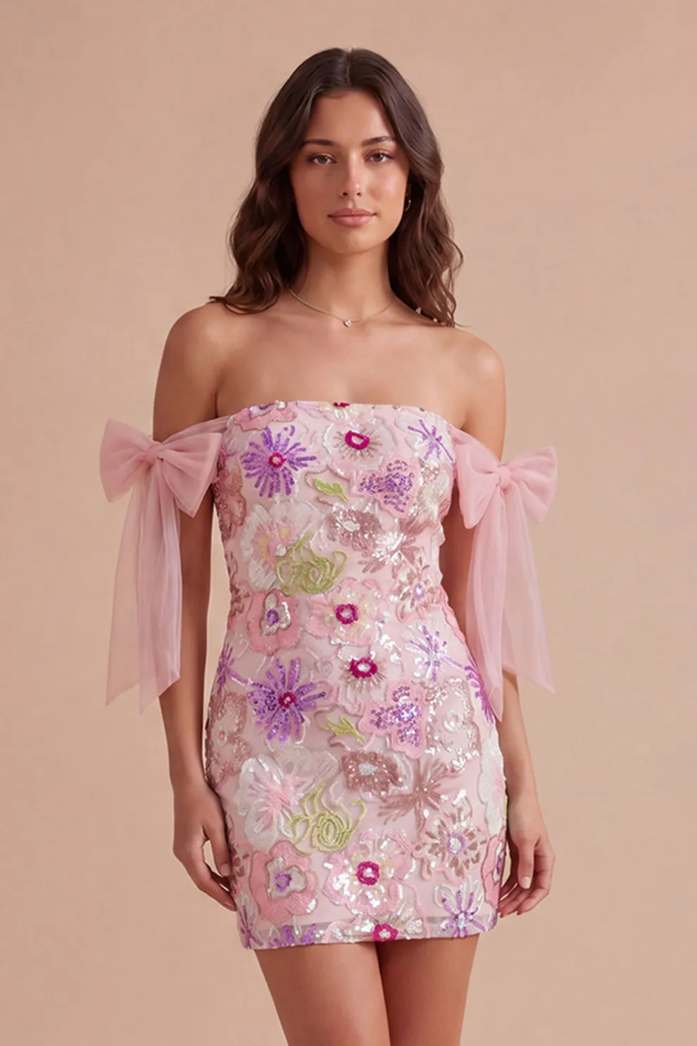 Bodycon Floral Pink Appliqued Short Homecoming Dress