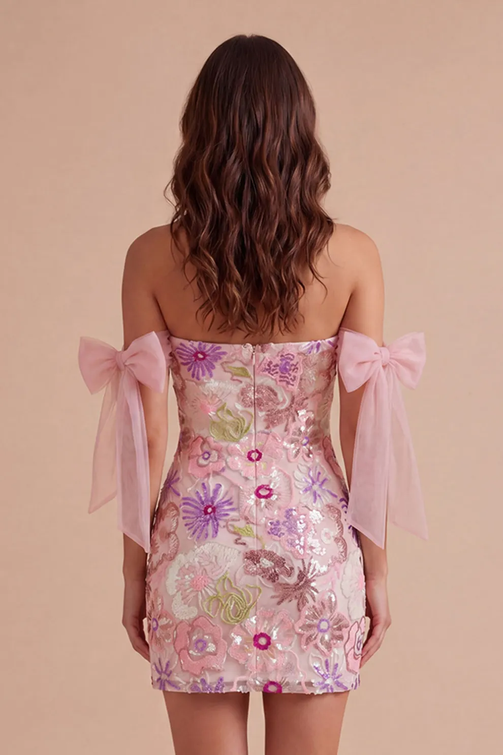 Bodycon Floral Pink Appliqued Short Homecoming Dress