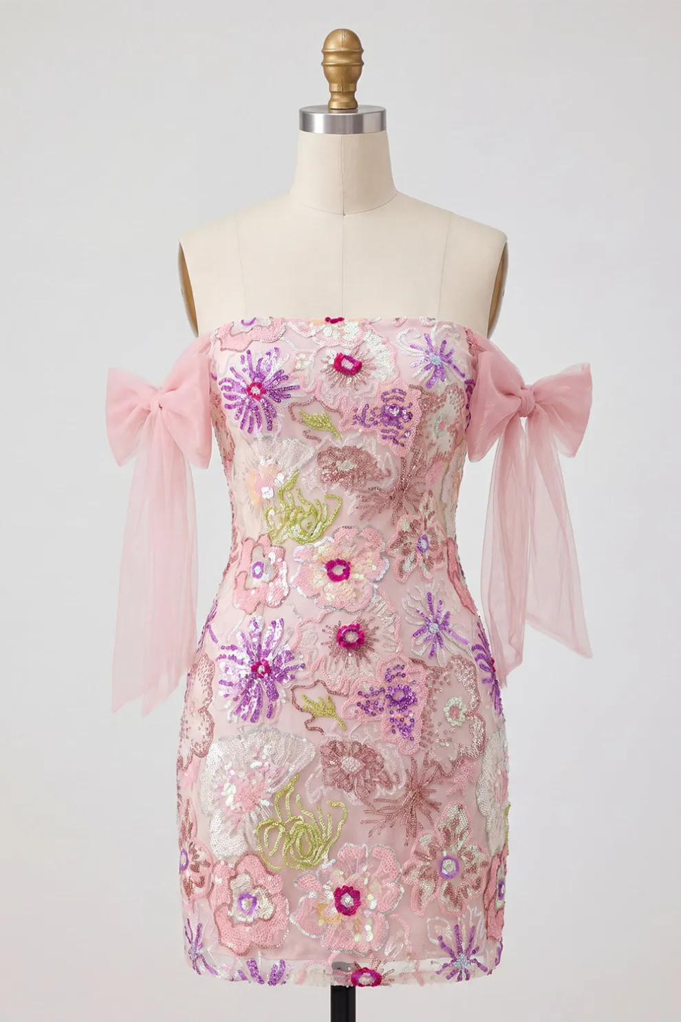 Bodycon Floral Pink Appliqued Short Homecoming Dress