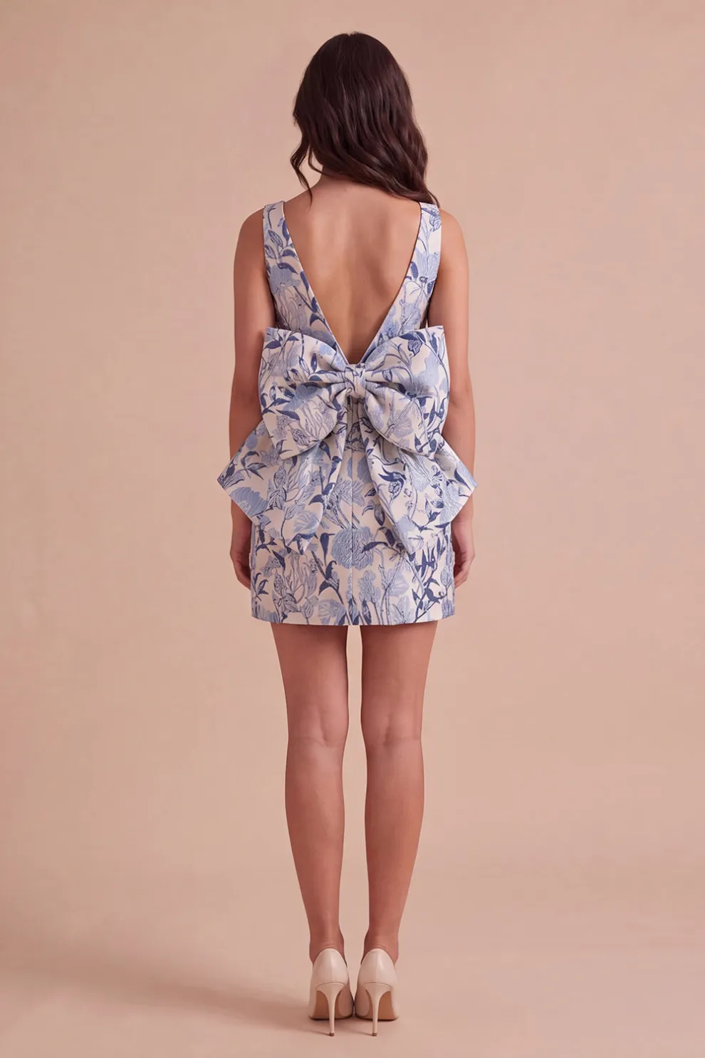 Pink Green Floral Jacquard Boat Neck Bodycon Short Homecoming Dress with Bow