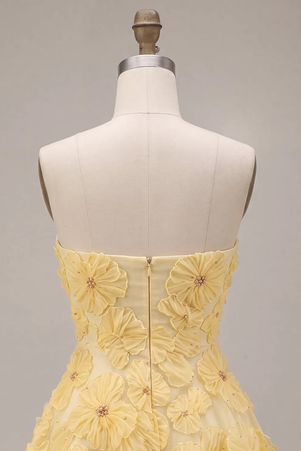 Sparkly Beaded Light Yellow Floral Sweetheart A-Line Short Homecoming Dress