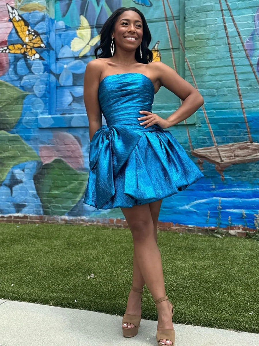 Strapless A-Line Ruched Short Homecoming Dress with Bow