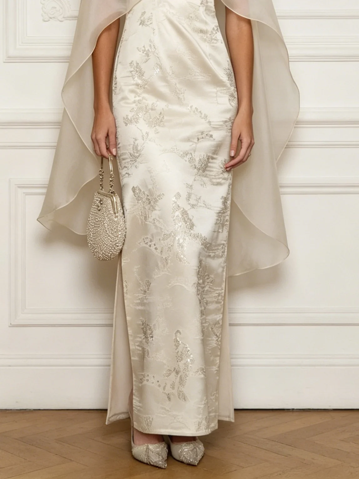 Off White Jacquard Classic Crew Neck Cap Sleeve Sheath Maxi Dress